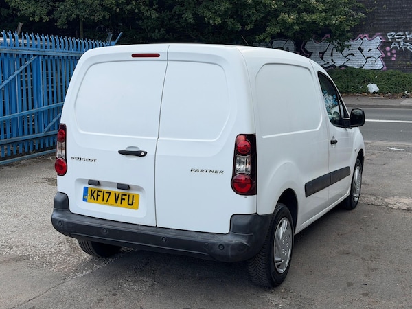 Used Peugeot Partner 2017 for sale - 76215599: Photo 6