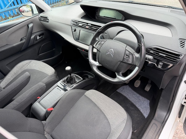 Used Citroen C4 Grand Picasso 2017 for sale - 76215226: Photo 11