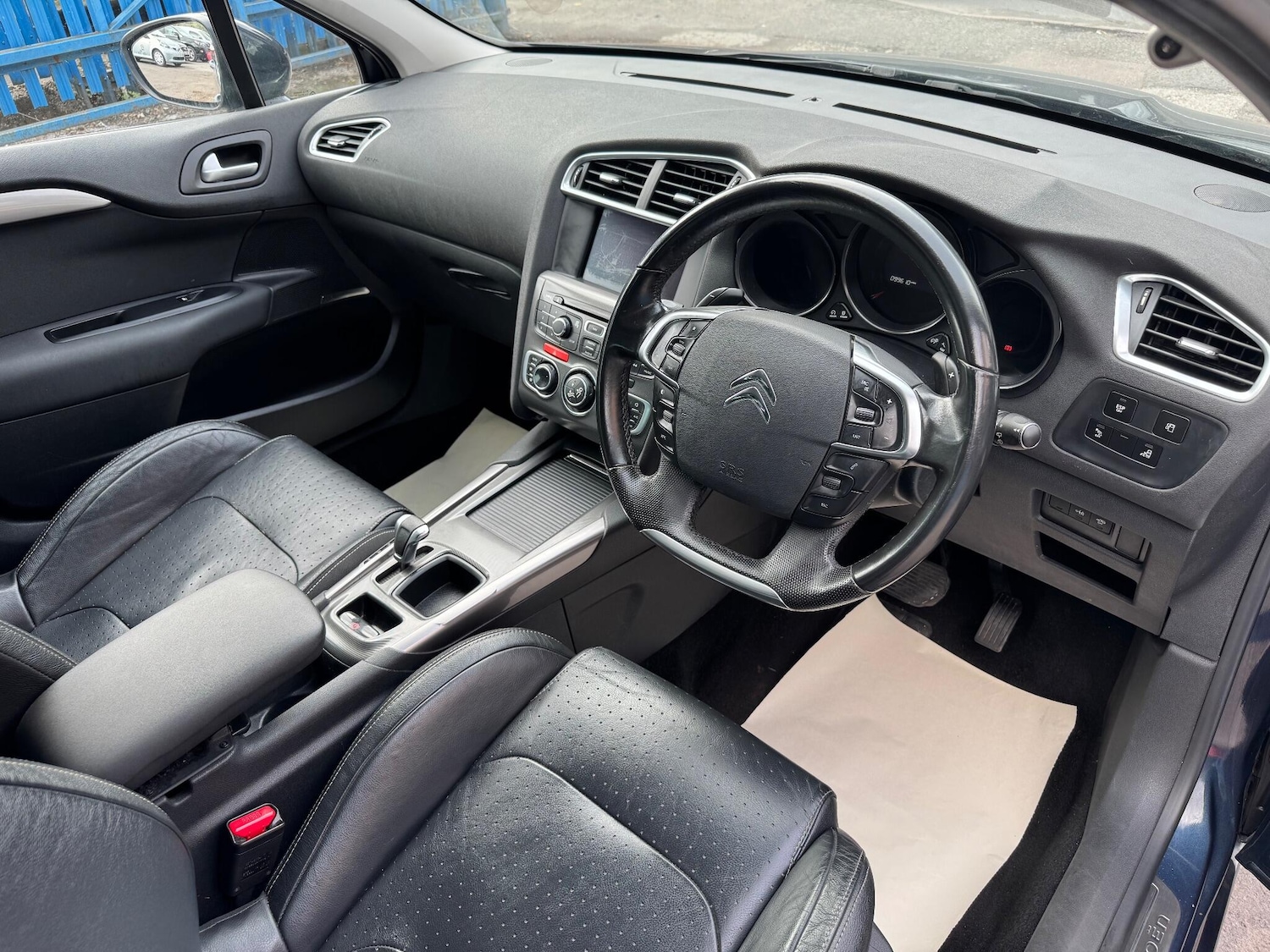 Used Citroen C4 2012 for sale - 76214984: Photo 12