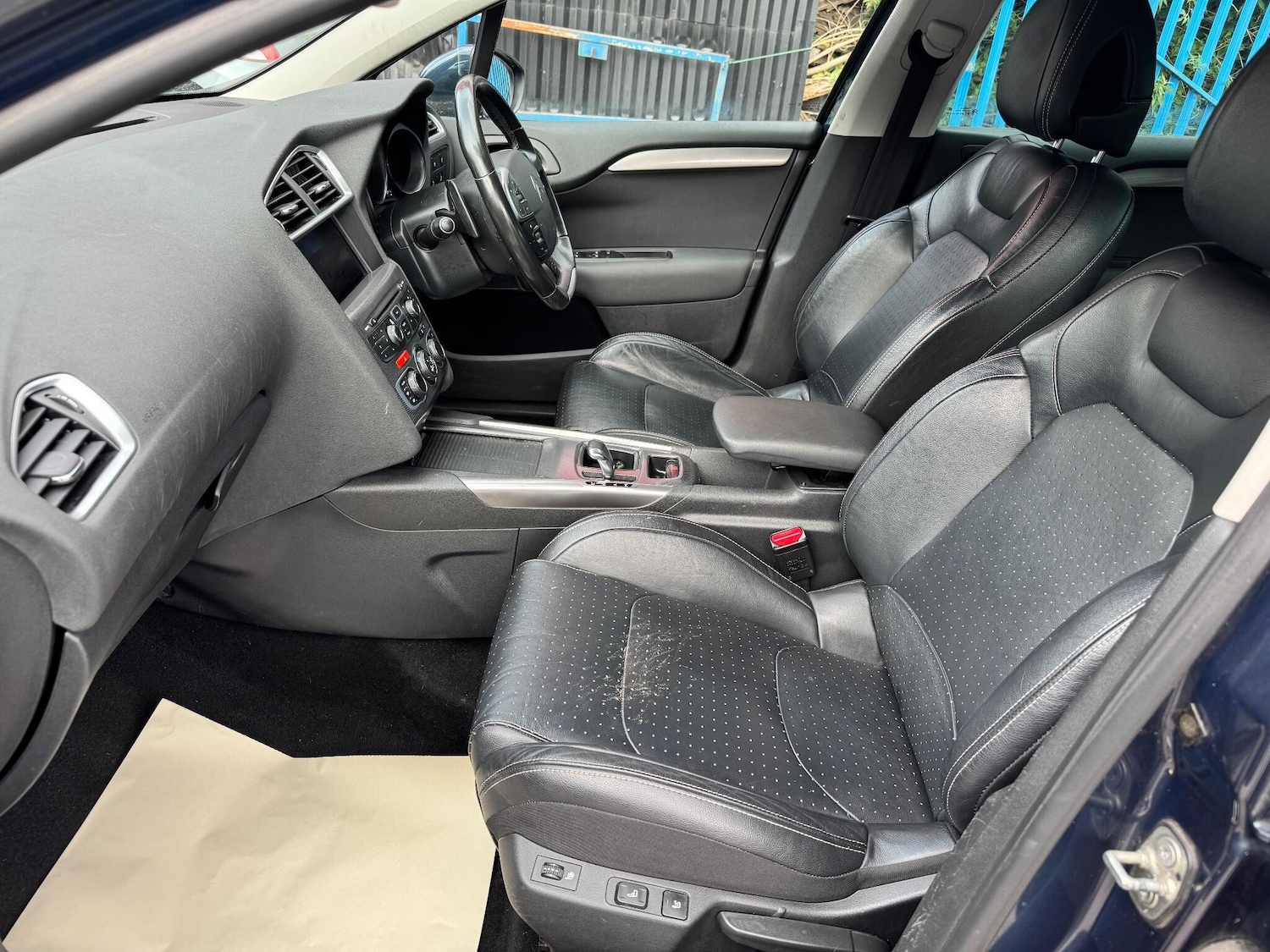 Used Citroen C4 2012 for sale - 76214984: Photo 14