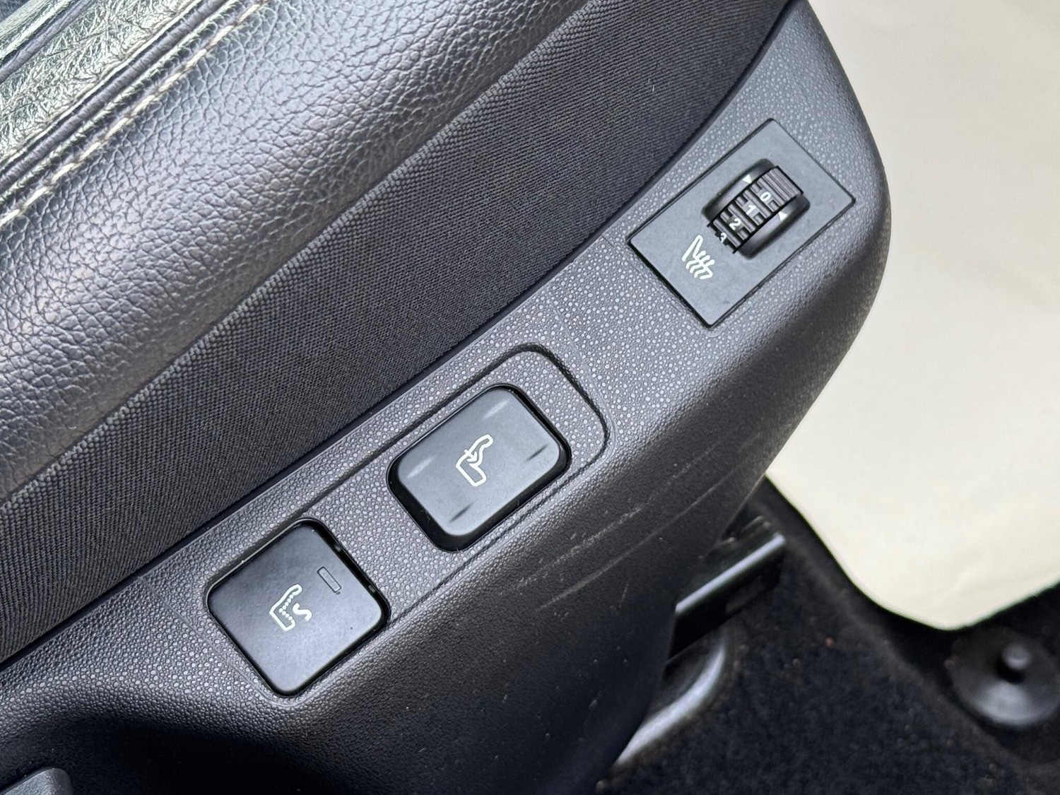 Used Citroen C4 2012 for sale - 76214984: Photo 17