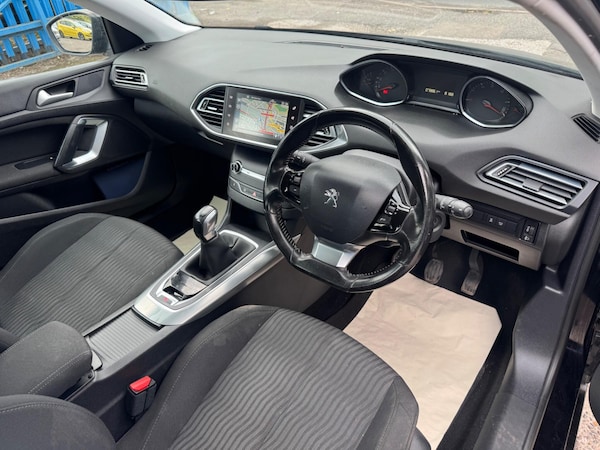 Used Peugeot 308 2016 for sale - 76213803: Photo 12