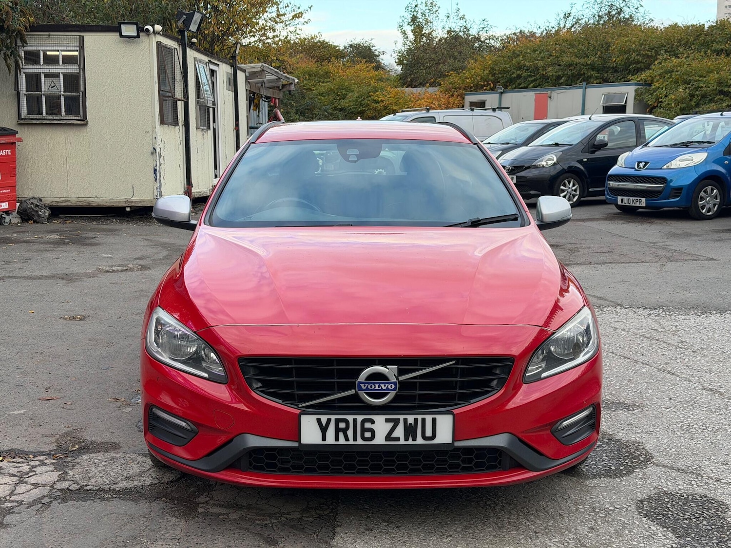 Used Volvo V60 2016 for sale - 76370963: Photo 10