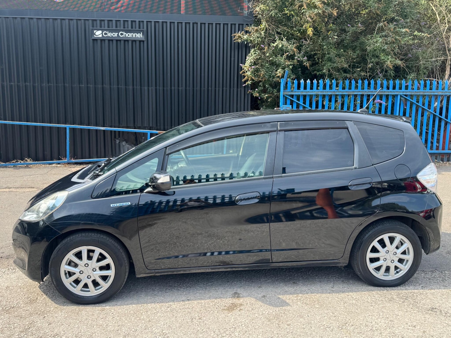 Vehicle 5