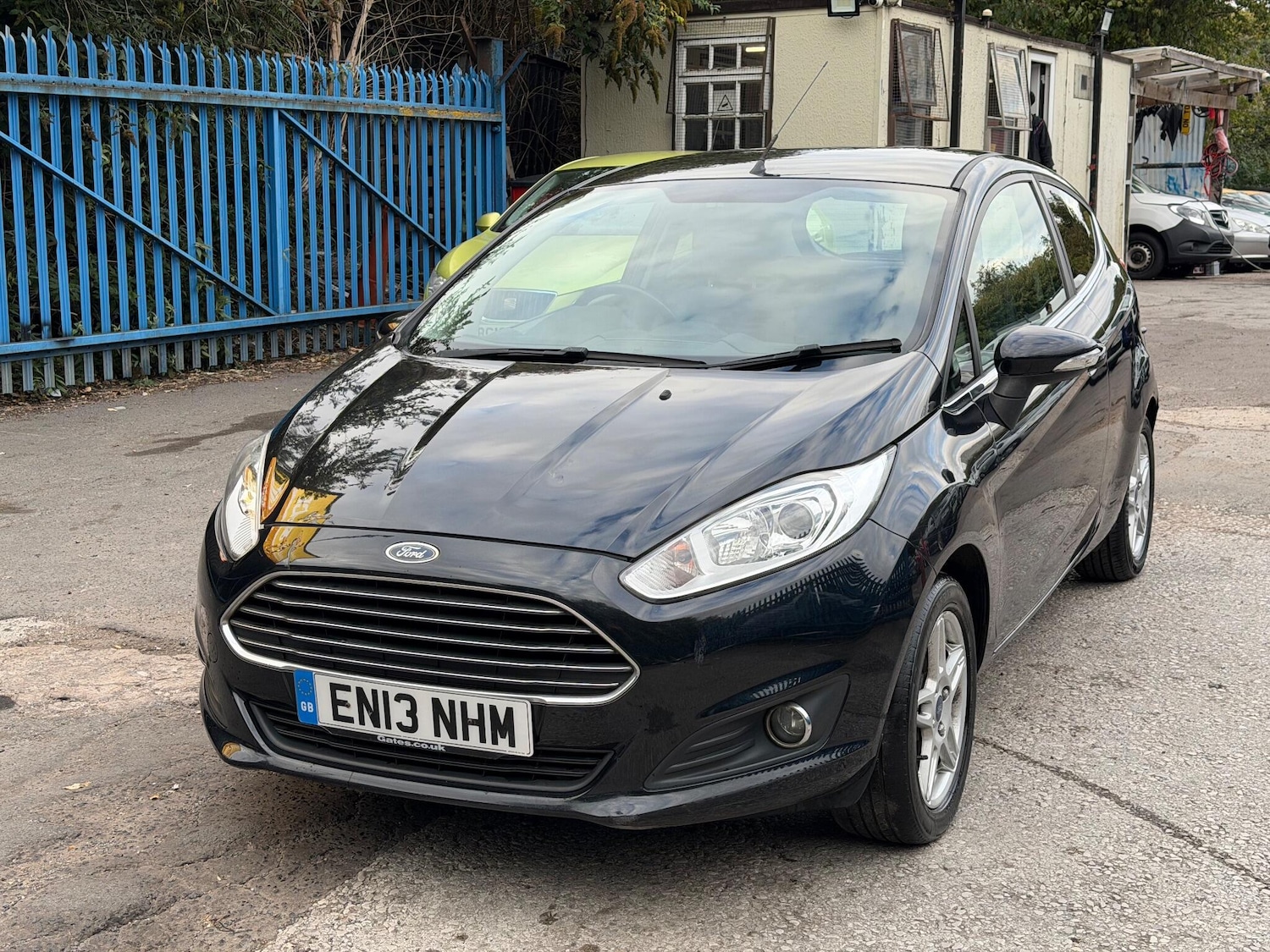 Used Ford Fiesta 2013 for sale - 76215457: Photo 2