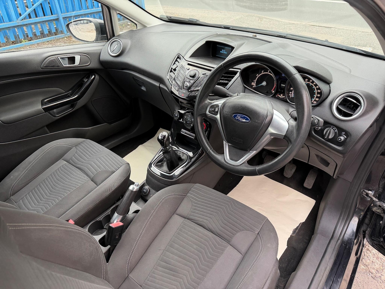 Used Ford Fiesta 2013 for sale - 76215457: Photo 8