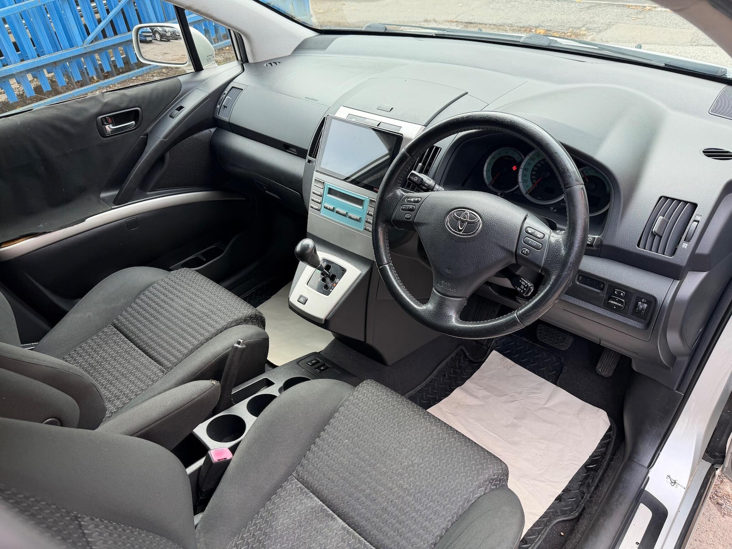 Used Toyota Corolla Verso 2008 for sale - 76361310: Photo 12