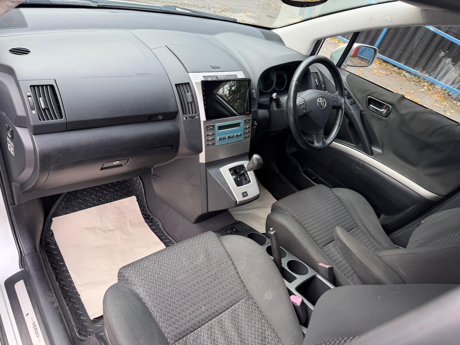 Used Toyota Corolla Verso 2008 for sale - 76361310: Photo 14