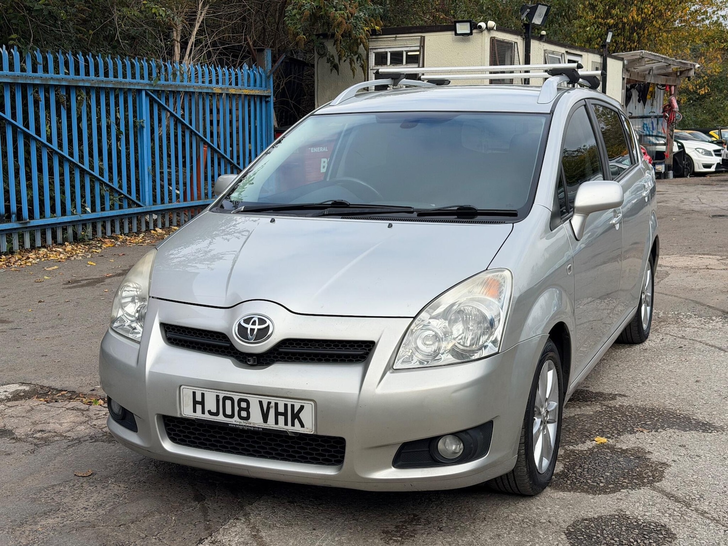 Used Toyota Corolla Verso 2008 for sale - 76361310: Photo 2