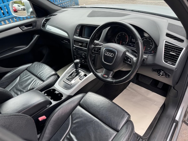 Used Audi Q5 2009 for sale - 76215451: Photo 12