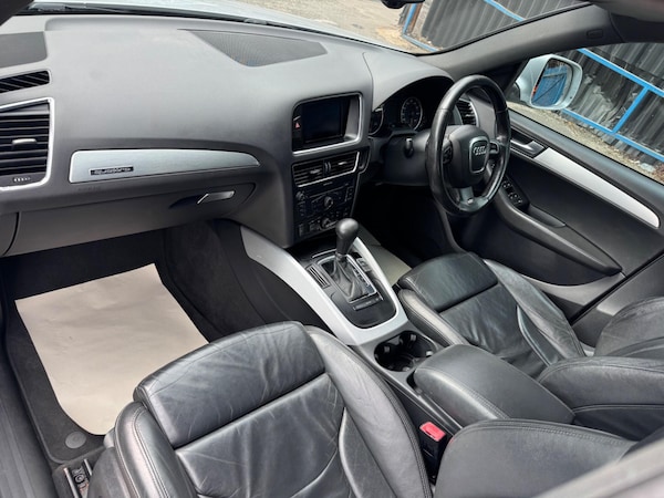 Used Audi Q5 2009 for sale - 76215451: Photo 14