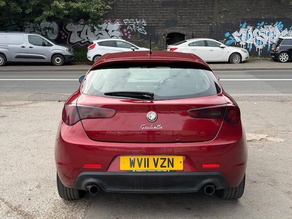 Used Alfa Romeo Giulietta 2011 for sale - 76214542: Photo 11