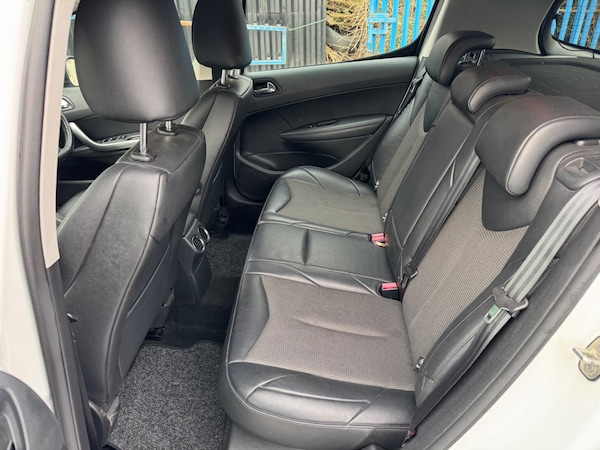 Used Peugeot 308 2012 for sale - 76259818: Photo 15
