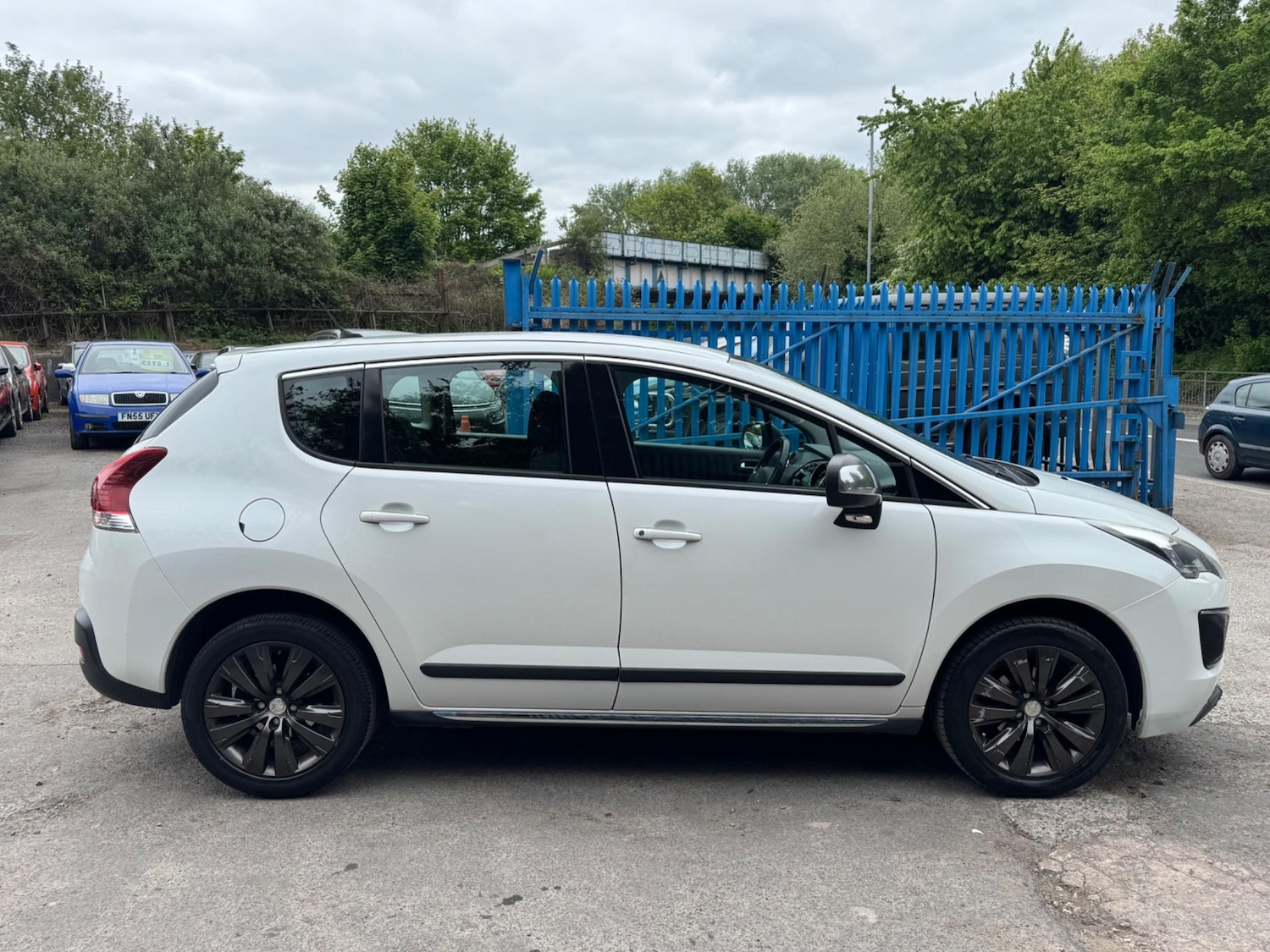 Used Peugeot 3008 2014 for sale - 76214549: Photo 4