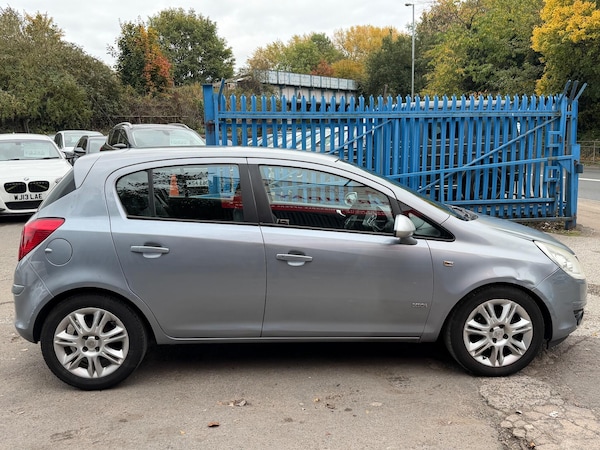 Used Vauxhall Corsa 2009 for sale - 76283360: Photo 4