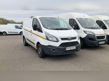 2018 (18) - 2.0 TDCi 105ps Low Roof Van