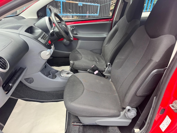 Used Toyota AYGO 2009 for sale - 76306642: Photo 14