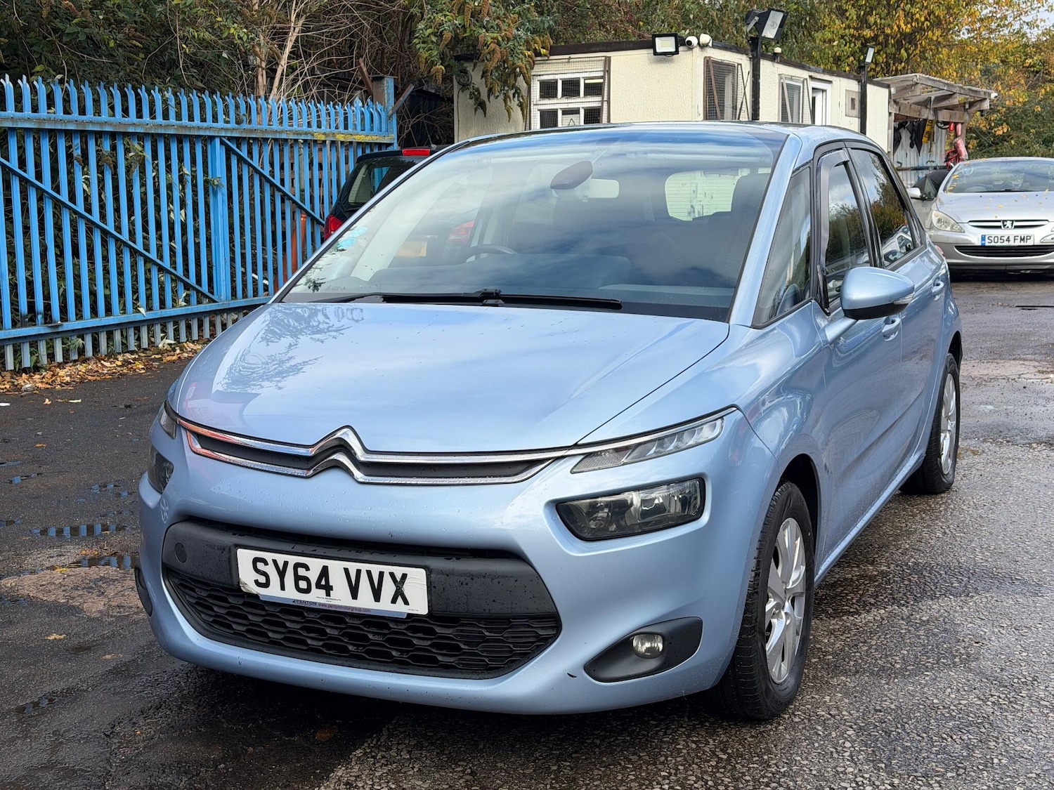 Used Citroen C4 Picasso 2014 for sale - 76360279: Photo 2