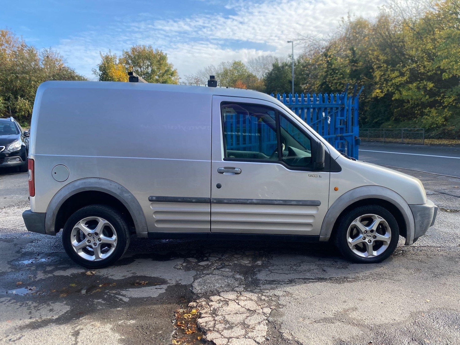 Used Ford Transit Connect 2006 for sale - 76398954: Photo 3