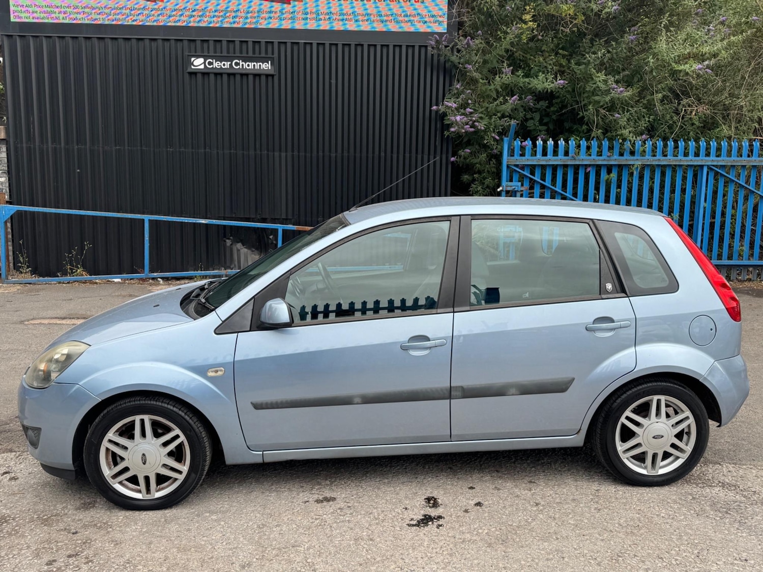 Vehicle 5