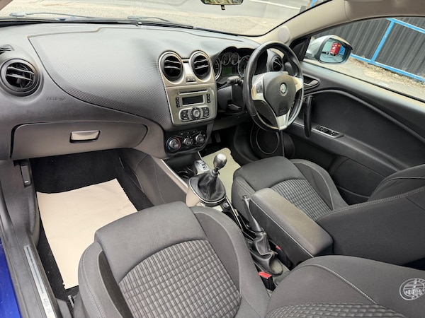 Used Alfa Romeo MiTo 2010 for sale - 76215607: Photo 14