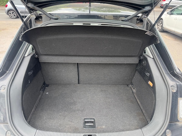 Used Audi A1 2011 for sale - 76215570: Photo 15