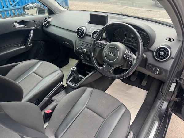 Used Audi A1 2011 for sale - 76215570: Photo 8