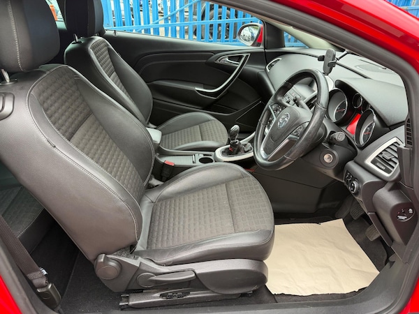 Used Vauxhall Astra GTC 2012 for sale - 76214680: Photo 14