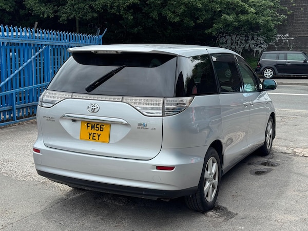 Used Toyota Estima 2018 for sale - 76214691: Photo 6