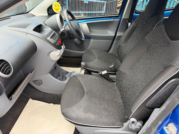 Used Peugeot 107 2010 for sale - 76307038: Photo 14