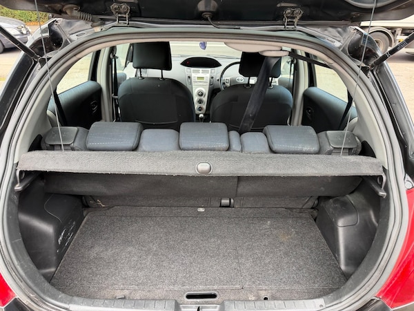Used Toyota Yaris 2007 for sale - 76307717: Photo 16
