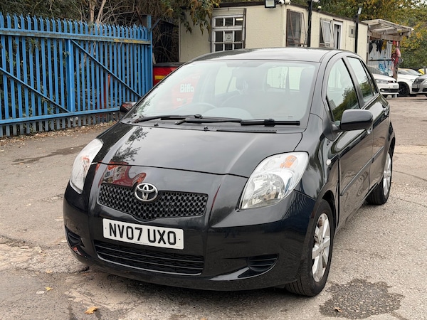 Used Toyota Yaris 2007 for sale - 76307717: Photo 2
