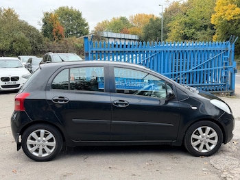 Used Toyota Yaris 2007 for sale - 76307717: Photo 4