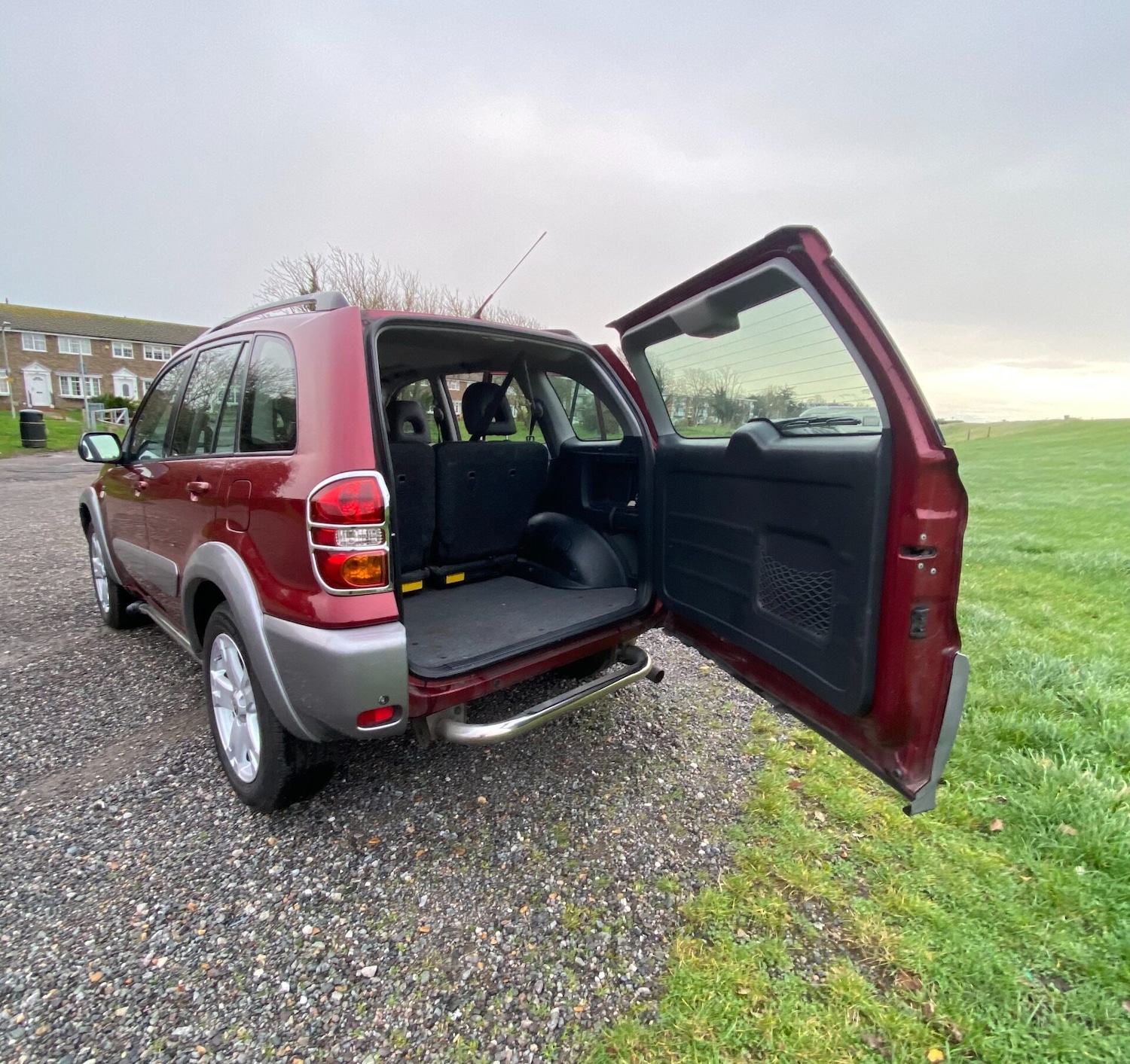 Used Toyota RAV4 2004 for sale - 76883894: Photo 6
