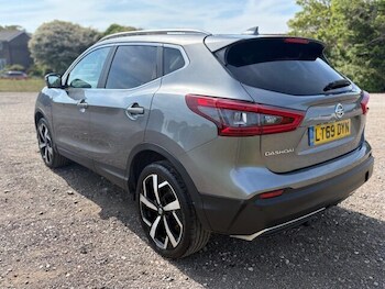Used Nissan Qashqai 2019 for sale - 74824532: Photo