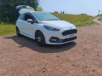 2019 (19) - ST-2 3-Door