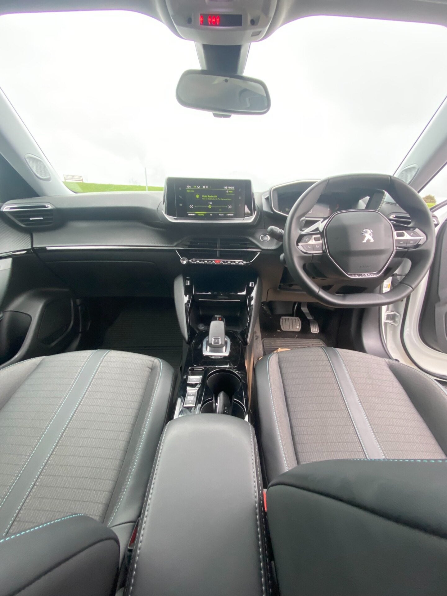 Used Peugeot 2008 2022 for sale - 76863110: Photo 10