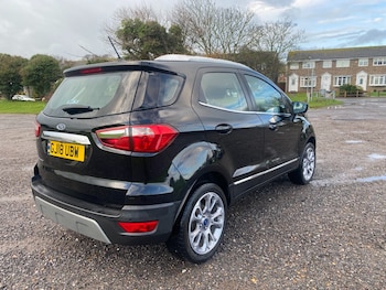 Used Ford Ecosport 2018 for sale - 76798577: Photo