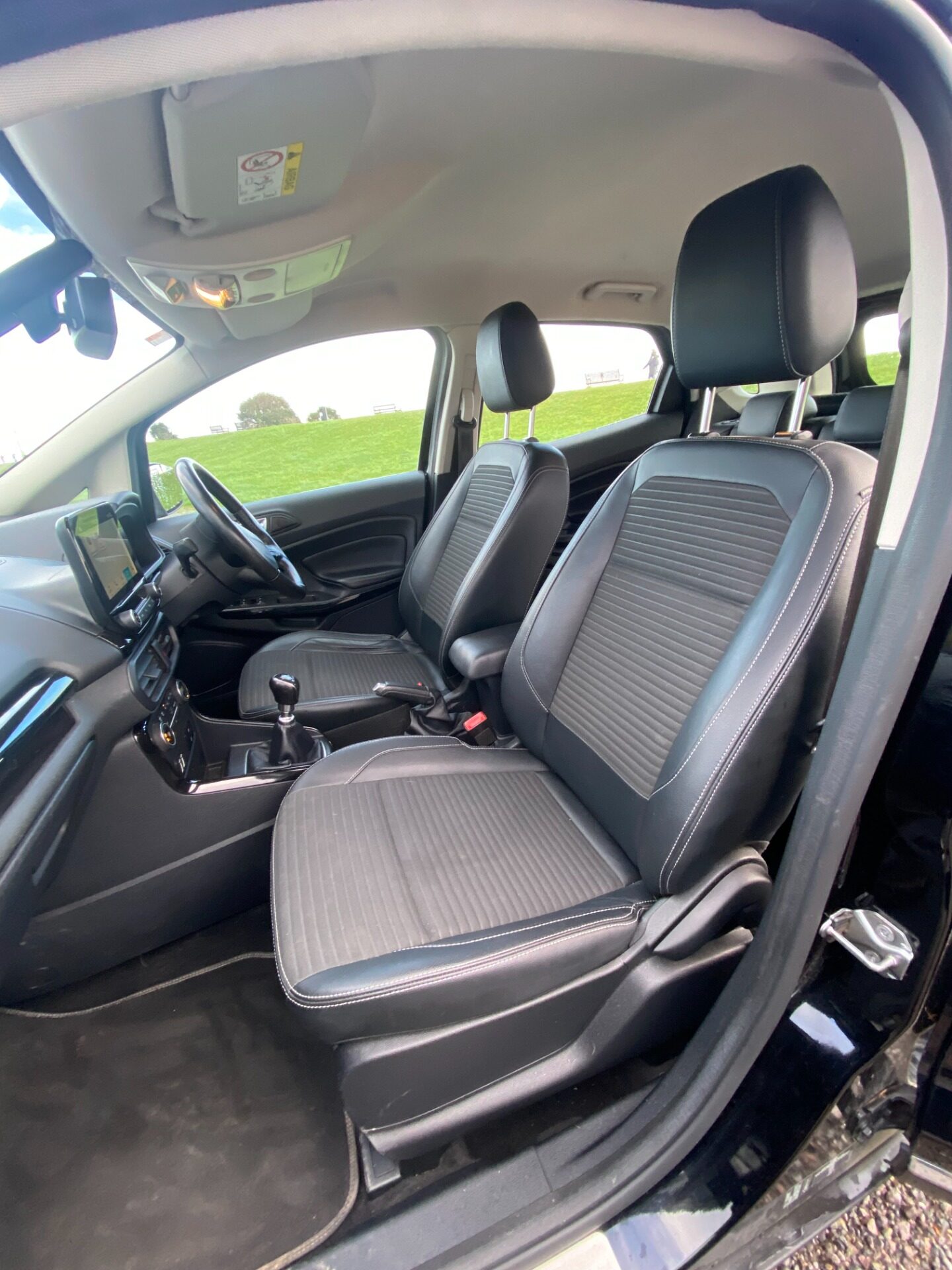 Used Ford Ecosport 2018 for sale - 76798577: Photo 8