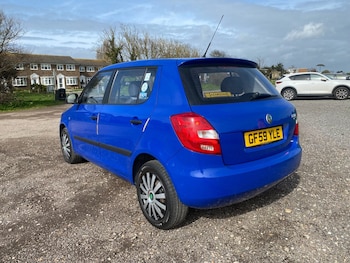 Used Skoda Fabia 2009 for sale - 77850553: Photo