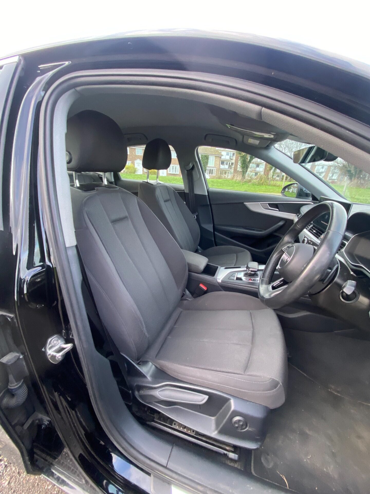 Used Audi A4 2021 for sale - 76859940: Photo 6