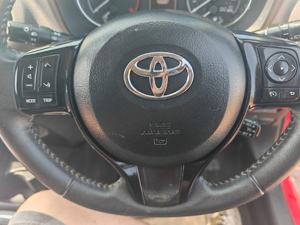 Used Toyota Yaris 2018 for sale - 74825756: Photo 13