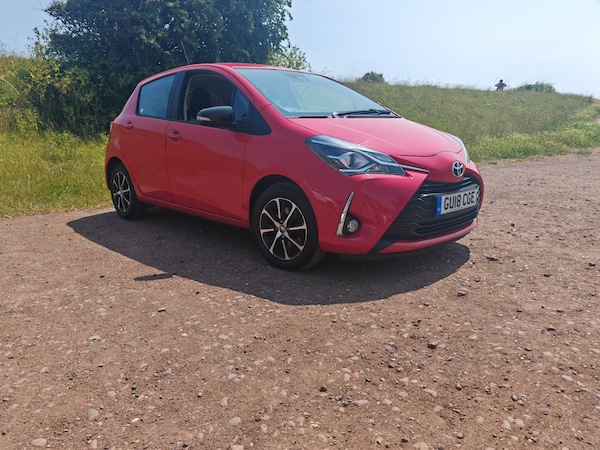 Used Toyota Yaris 2018 for sale - 74825756: Photo 1
