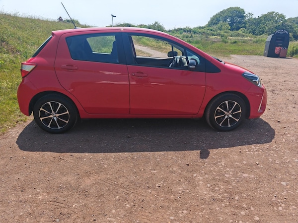 Used Toyota Yaris 2018 for sale - 74825756: Photo 6