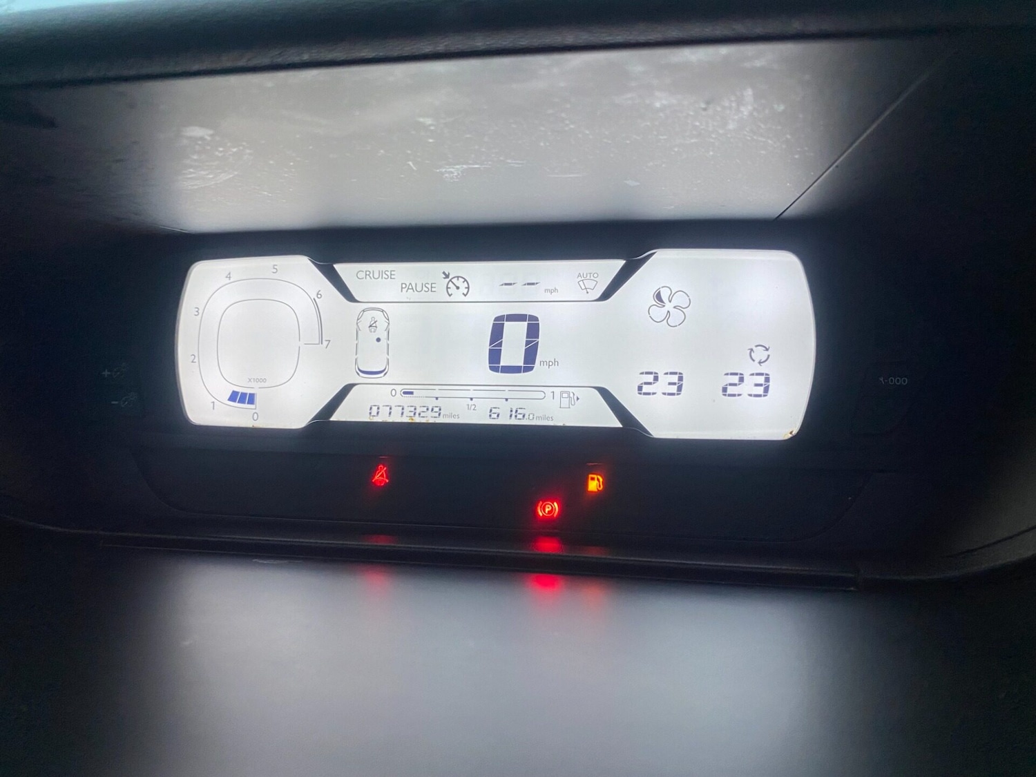 Used Citroen C4 Grand Picasso 2019 for sale - 76883890: Photo 11