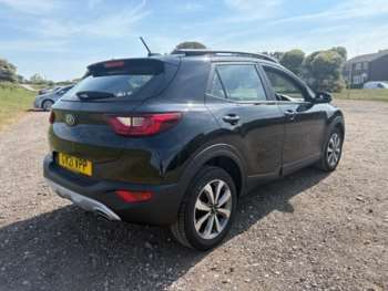 Used Kia Stonic 2021 for sale - 75422562: Photo