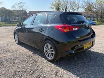 Used Toyota Auris 2013 for sale - 74824590: Photo