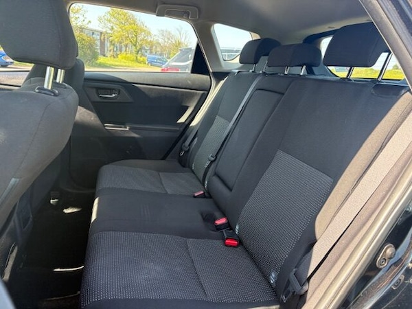 Used Toyota Auris 2013 for sale - 74824590: Photo 7