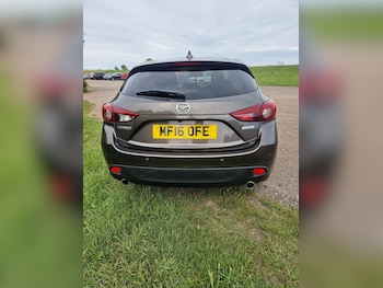 Used Mazda Mazda3 2016 for sale - 75555909: Photo