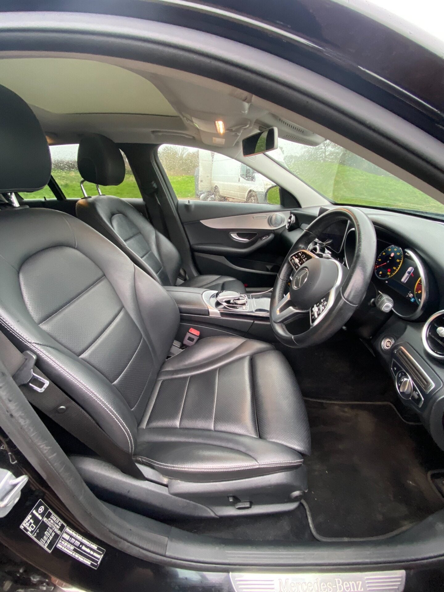 Used Mercedes-Benz C Class 2018 for sale - 77379345: Photo 8